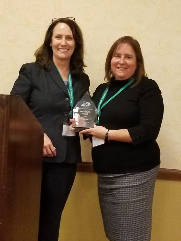 Tammy Smith Presented with The Kentucky Paralegal Association Founder's Award